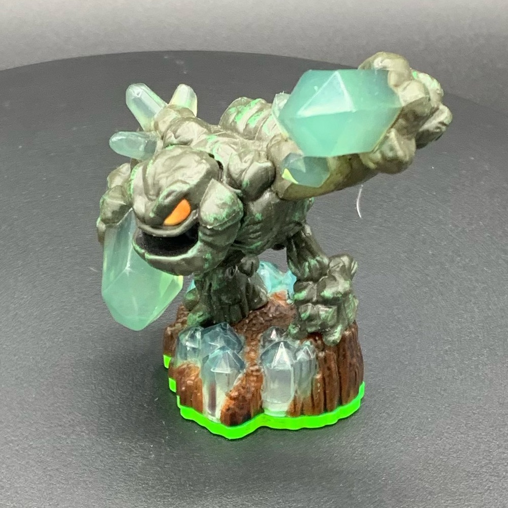 Skylander figurine
